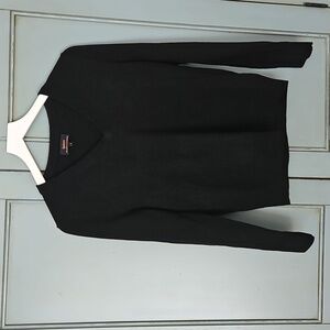 Quince Mongolian Cashmere Black V-Neck Sweater